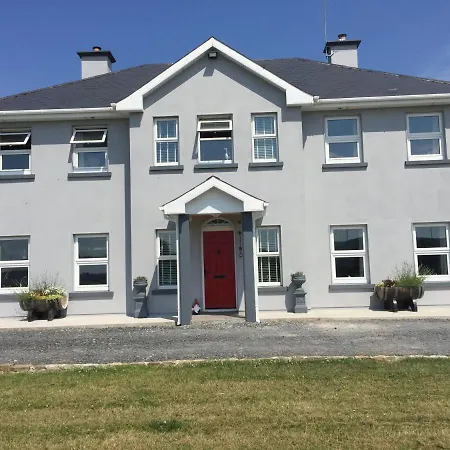 Lyntom House Bed & Breakfast *